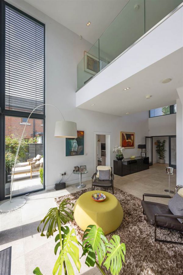 Tre Cubi, 4 Kensington Drive