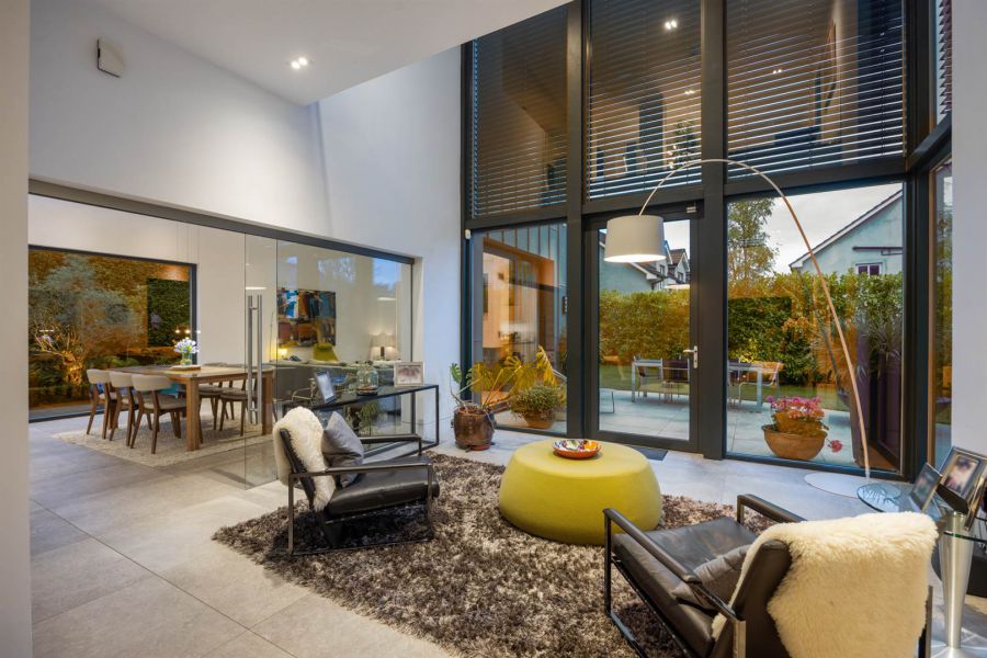 Tre Cubi, 4 Kensington Drive