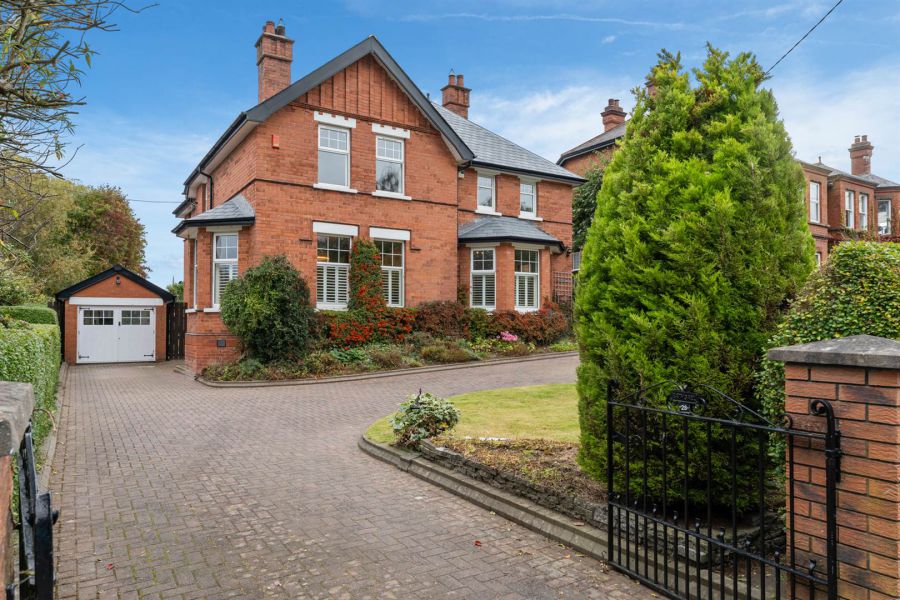 28 My Ladys Mile, Holywood, BT18 9EW