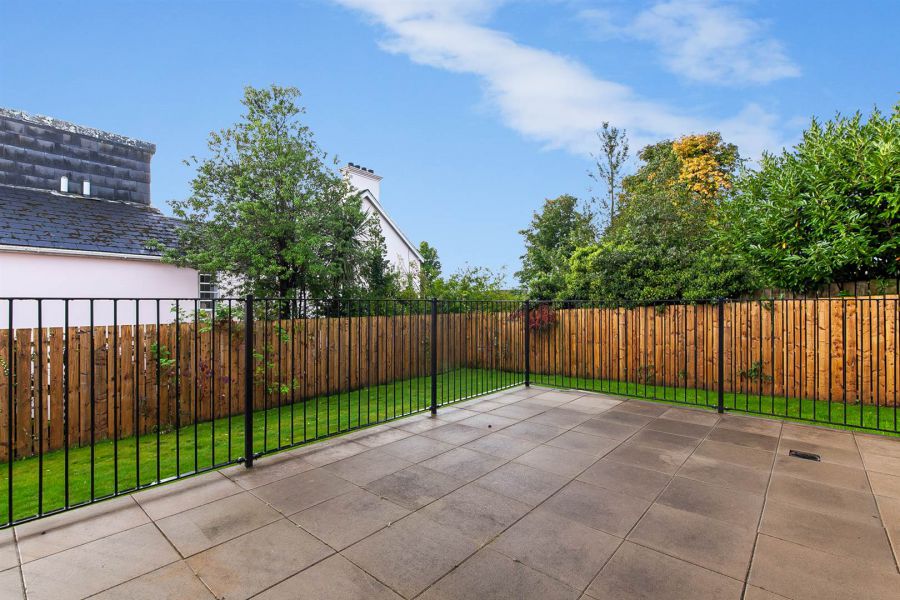 20 Lesley Chase, Knockagh Chase