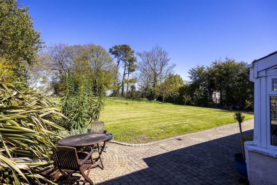 Glen Cottage 212A Crawfordsburn Road