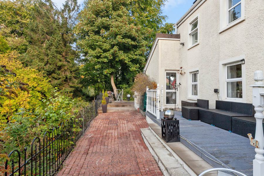 11 Grange Lane