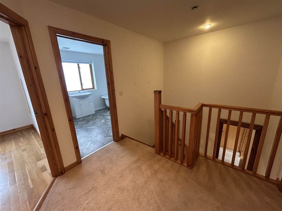 31 Cove Avenue