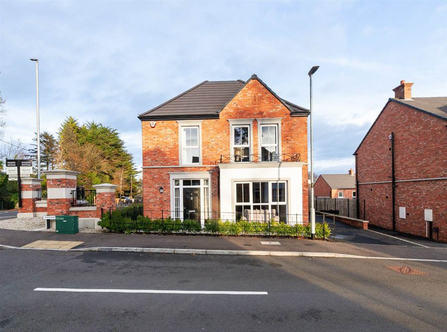 1 Lesley Chase, Knockagh Chase