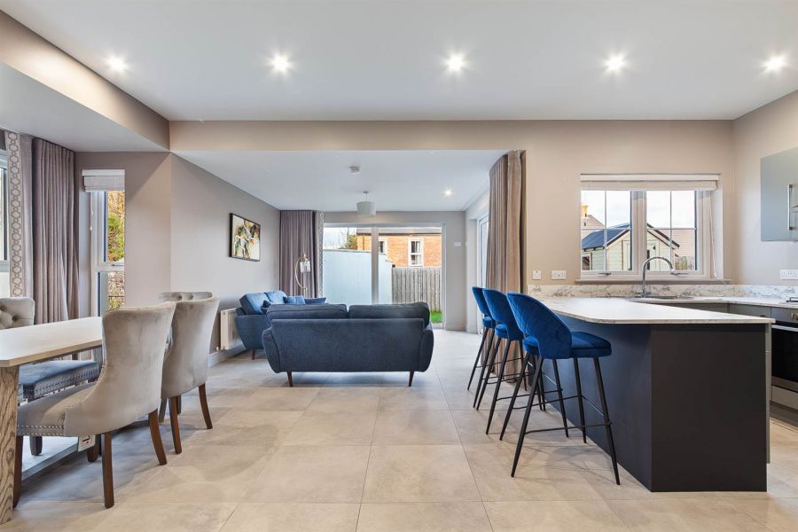 1 Lesley Chase, Knockagh Chase