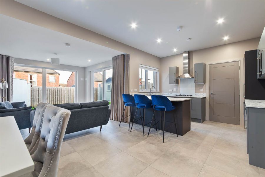 1 Lesley Chase, Knockagh Chase