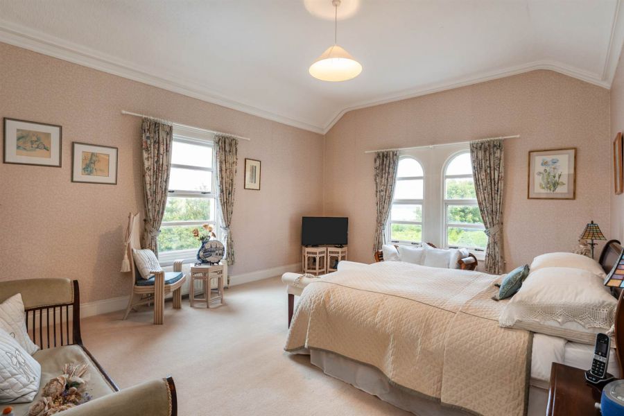 Ailsa Lodge, 37 Station Road