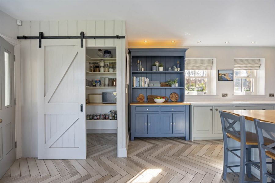 Crabtree Cottage, 95 Tullyard Road