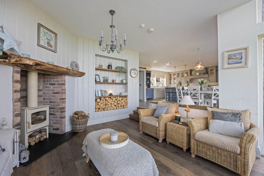 Crabtree Cottage, 95 Tullyard Road