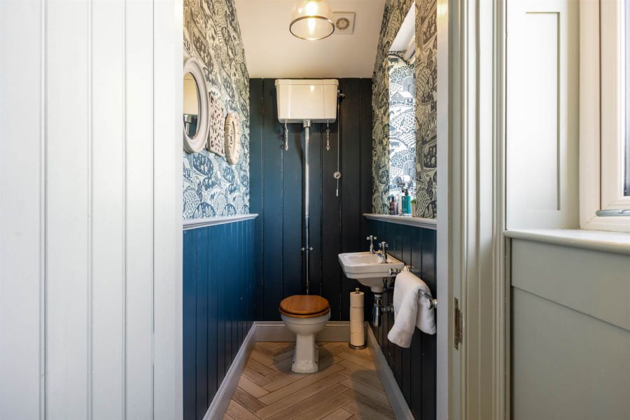 Crabtree Cottage, 95 Tullyard Road