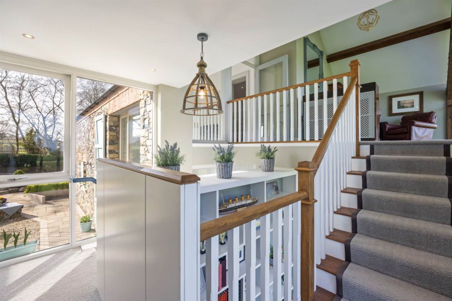 Crabtree Cottage, 95 Tullyard Road