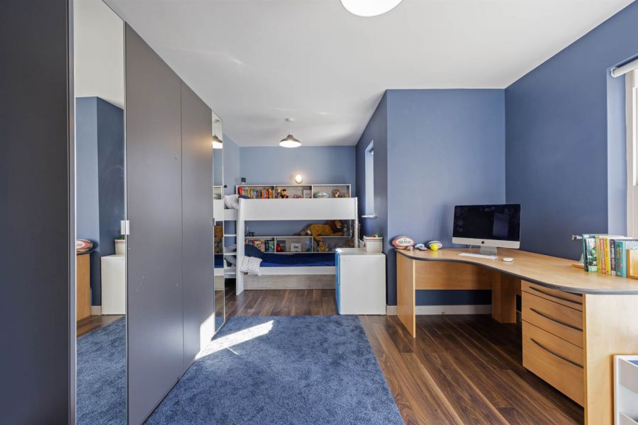 Crabtree Cottage, 95 Tullyard Road