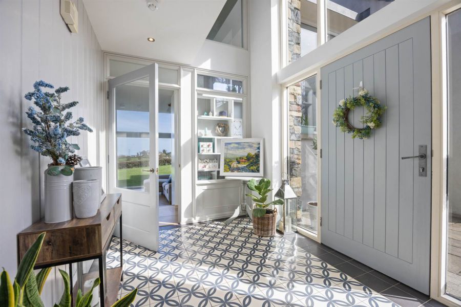 Crabtree Cottage, 95 Tullyard Road