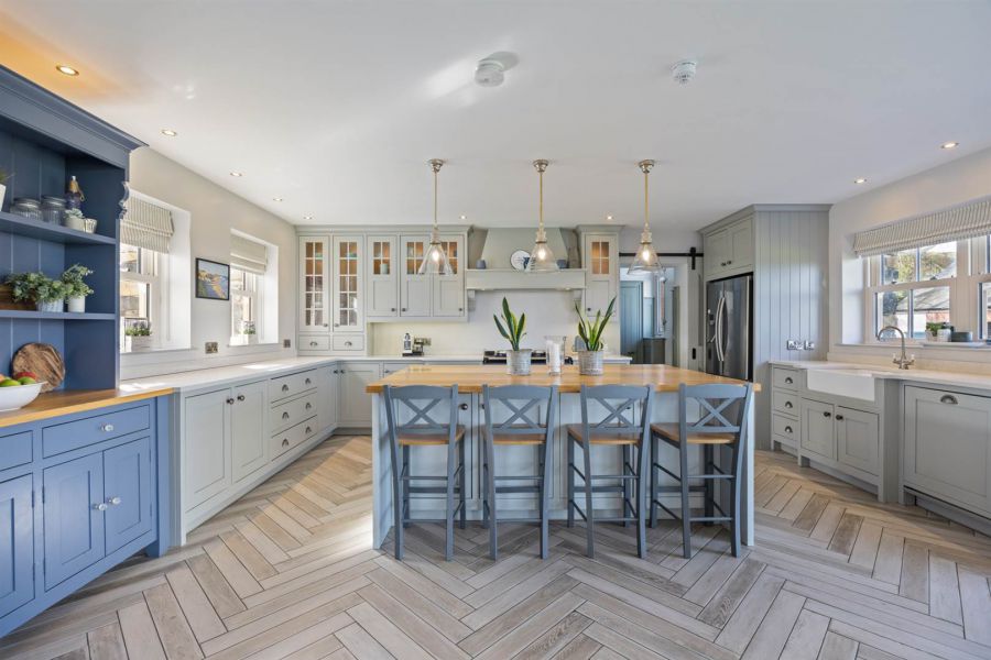 Crabtree Cottage, 95 Tullyard Road