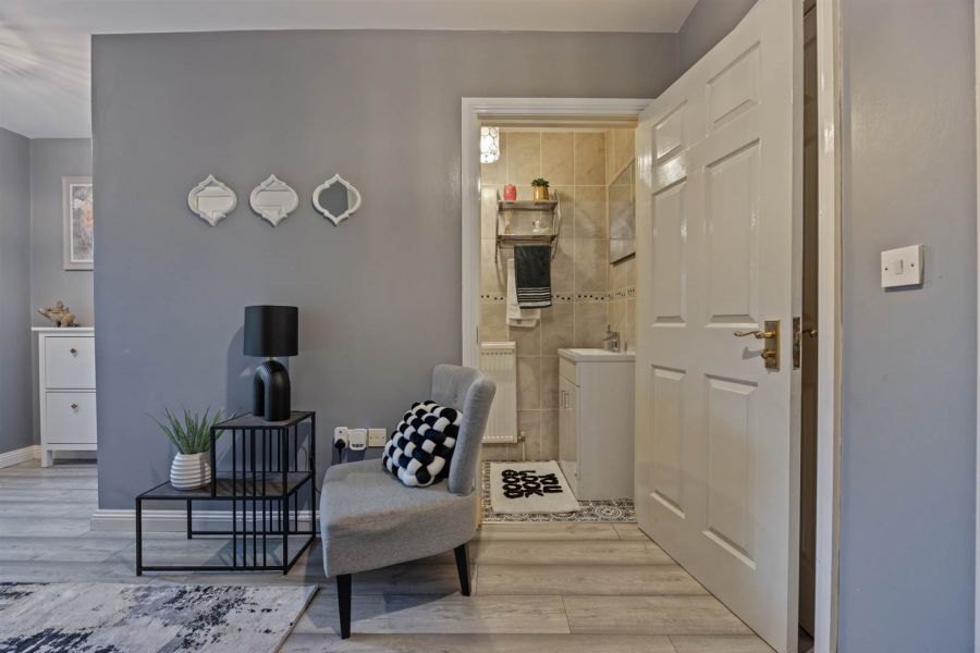 14 St Anne's Crescent