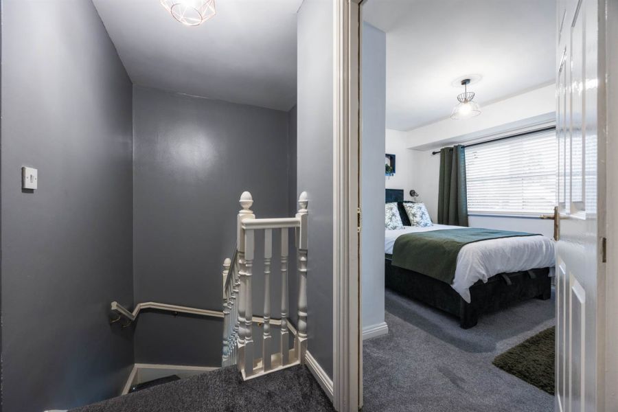 14 St Anne's Crescent