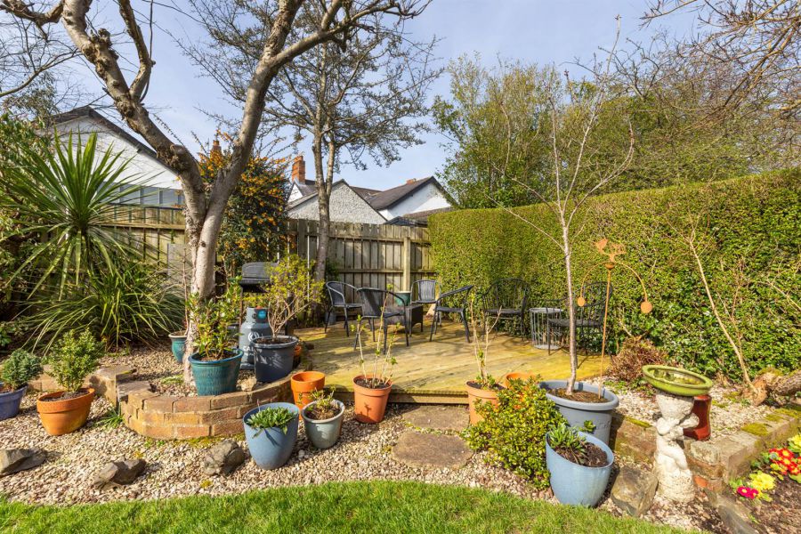 29 Cabin Hill Gardens