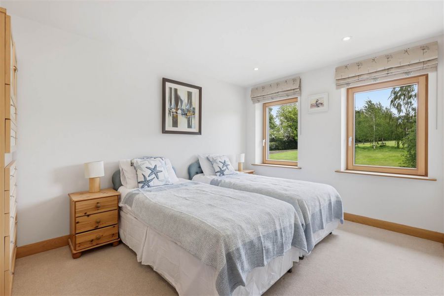 35 Ballyhanwood Road