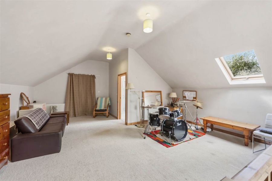 35 Ballyhanwood Road