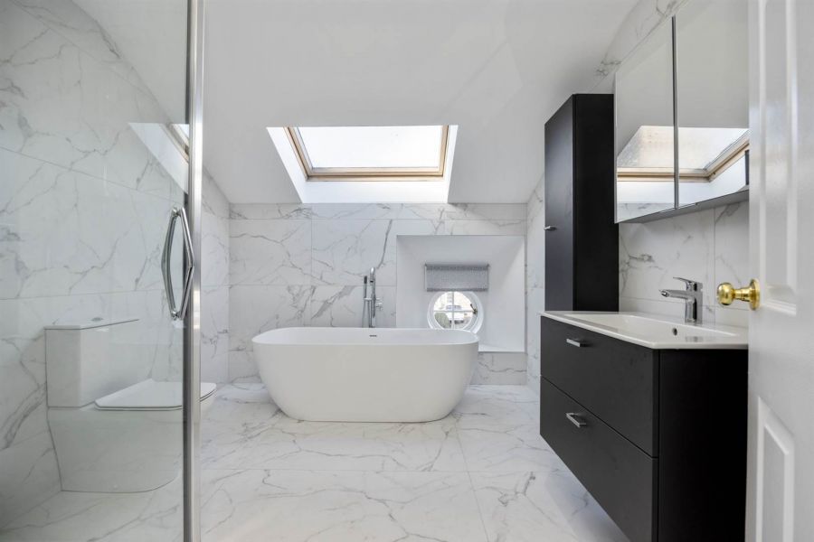 Barn House , 8 The Adam Yard