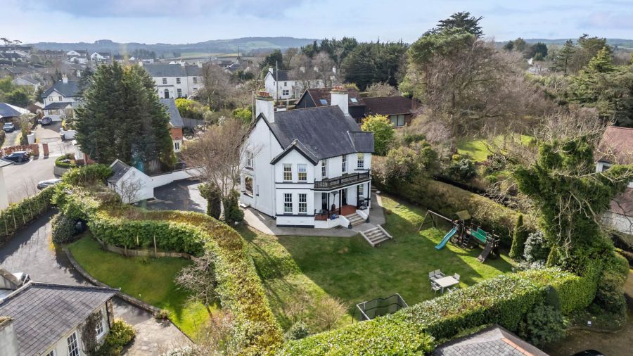 Glenmount, 7 Ballymullan Road, Crawfordsburn, BT19 1JG