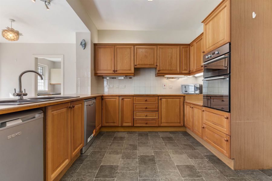 31 Knocklofty Park