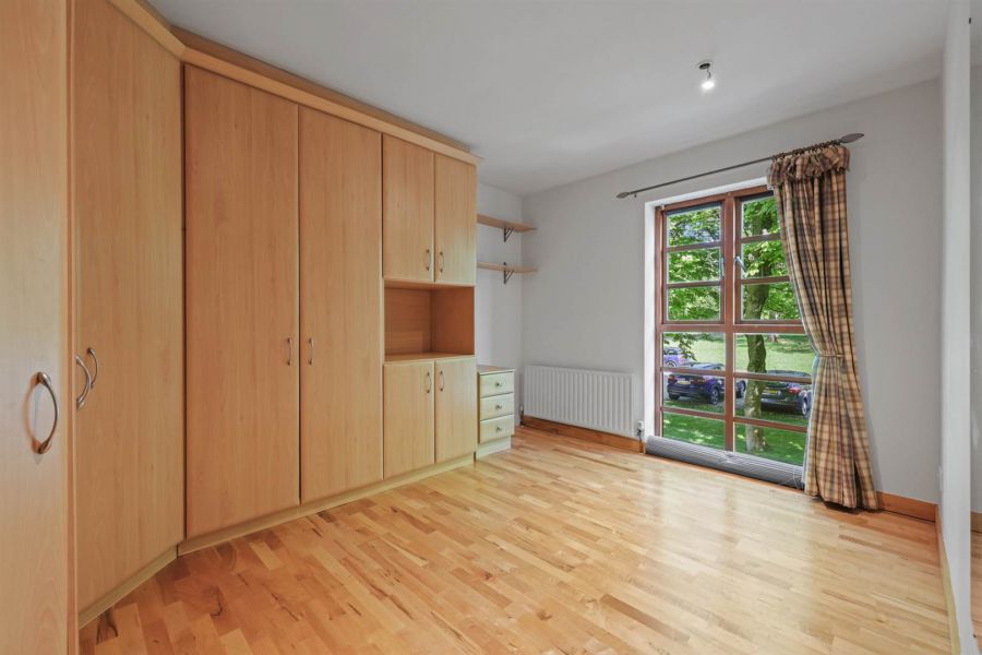 Apartment 5 Altona Manor