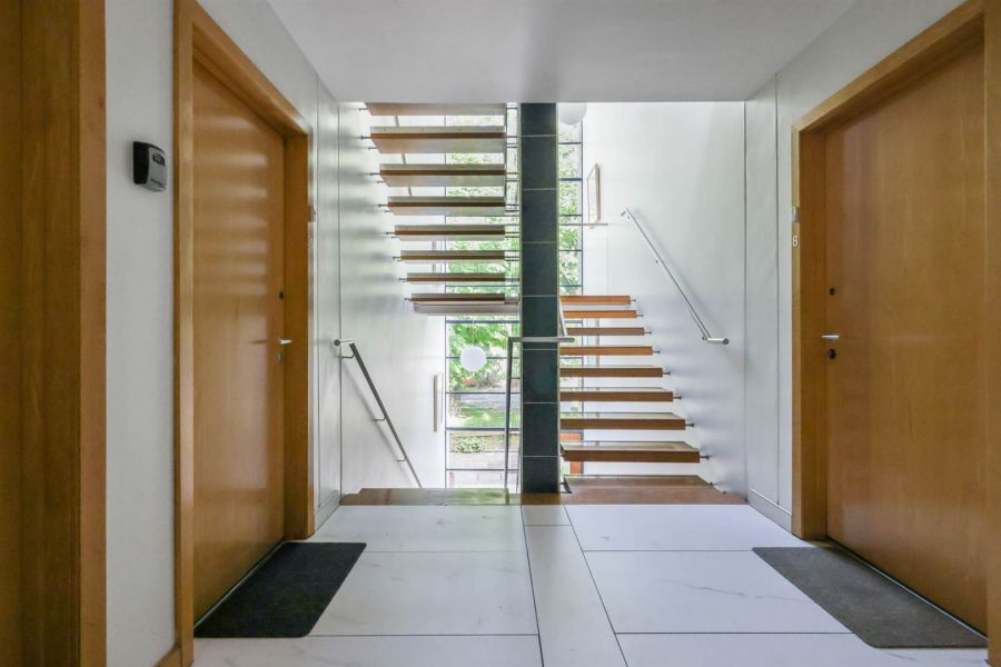 Apartment 5 Altona Manor
