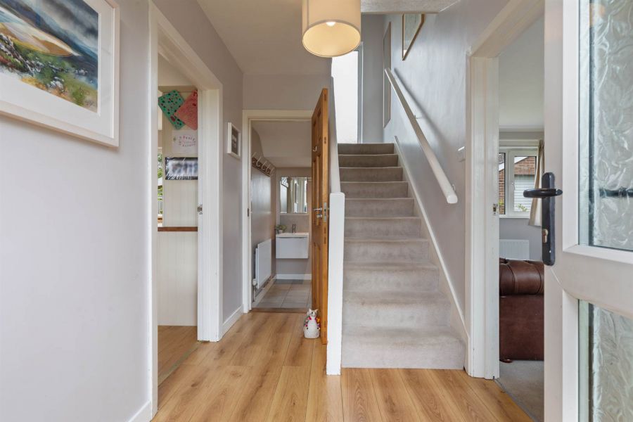 13 Meadow Park