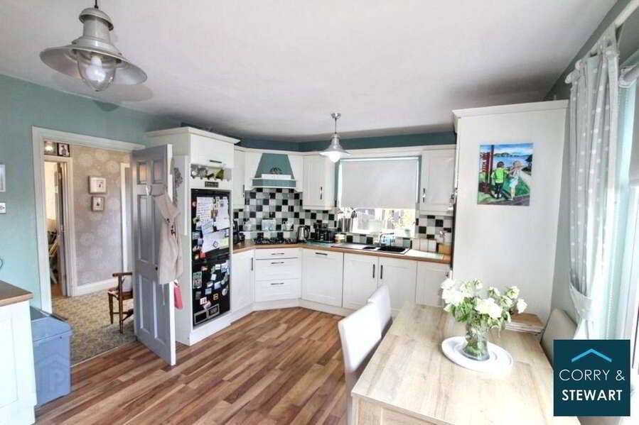 5 Coolnagard Heights