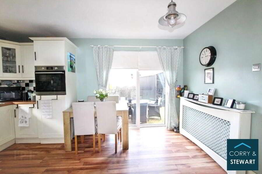 5 Coolnagard Heights