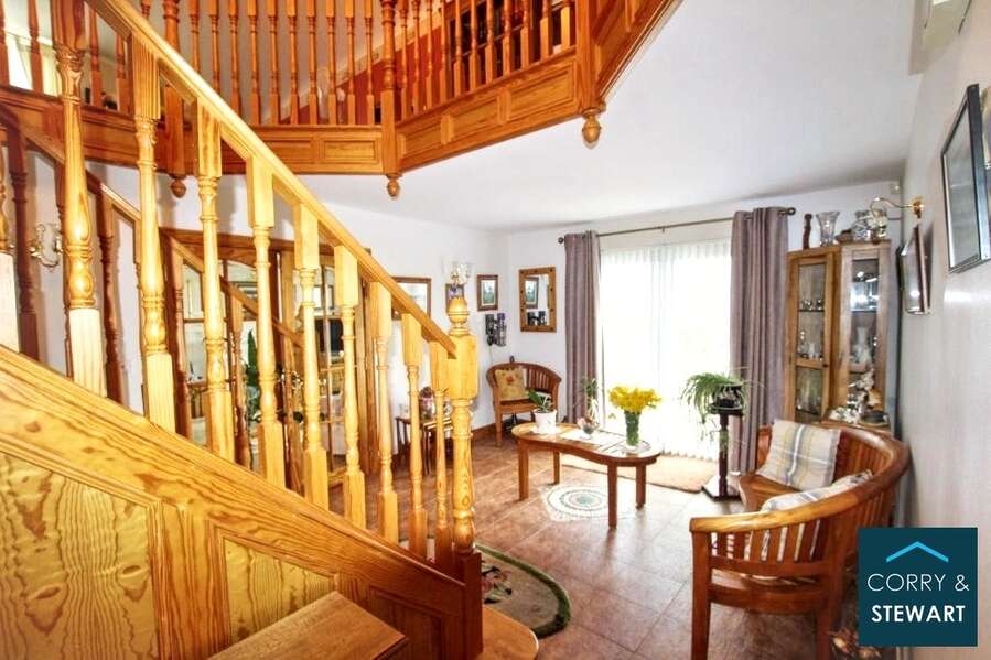 Avery Lodge, 69 Old Castle Road