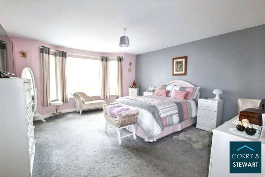 Avery Lodge, 69 Old Castle Road