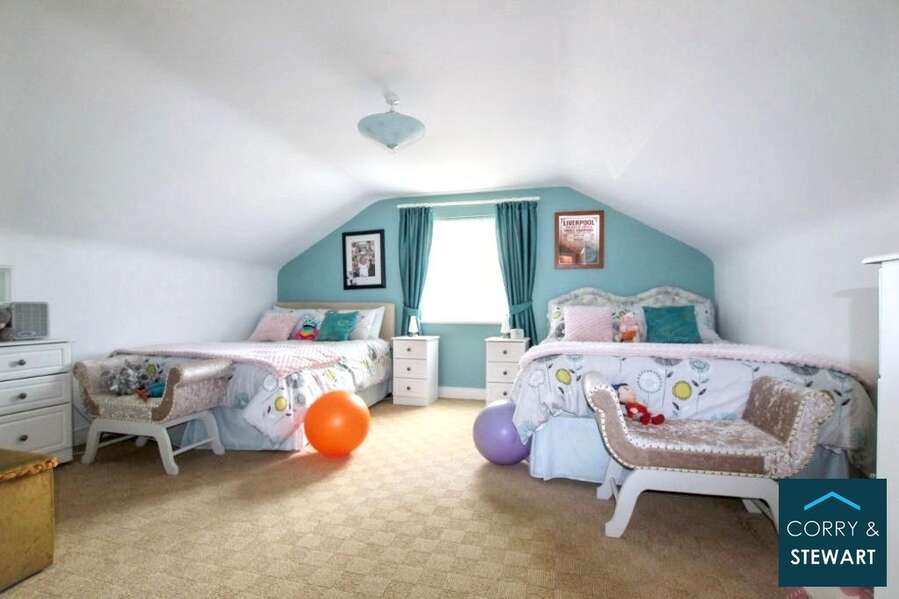 Avery Lodge, 69 Old Castle Road