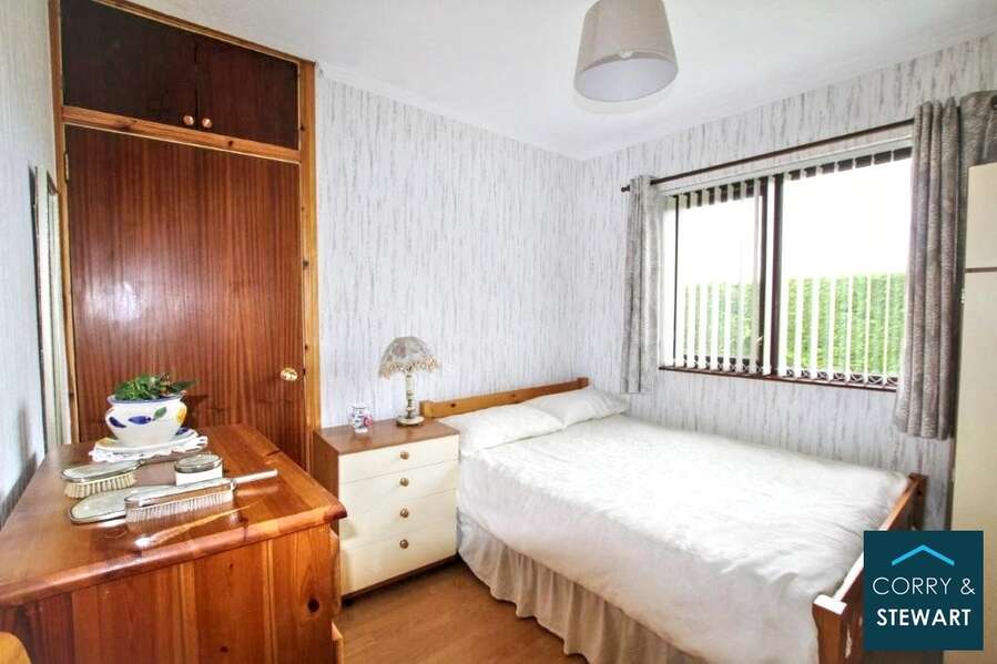 19 Sperrin Park