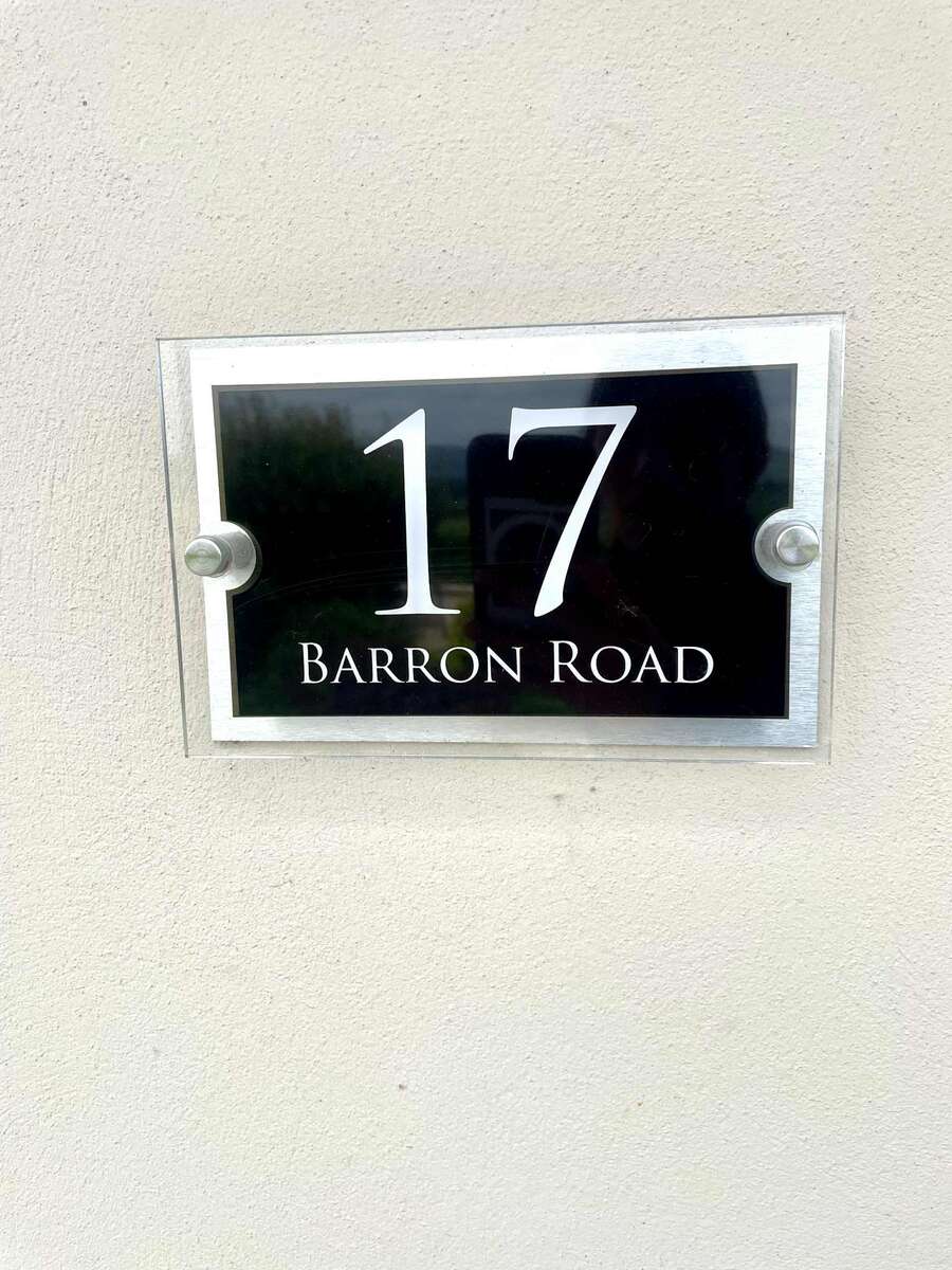 17 Barron Road