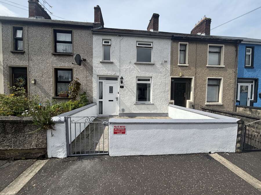 3 Gloucester Avenue