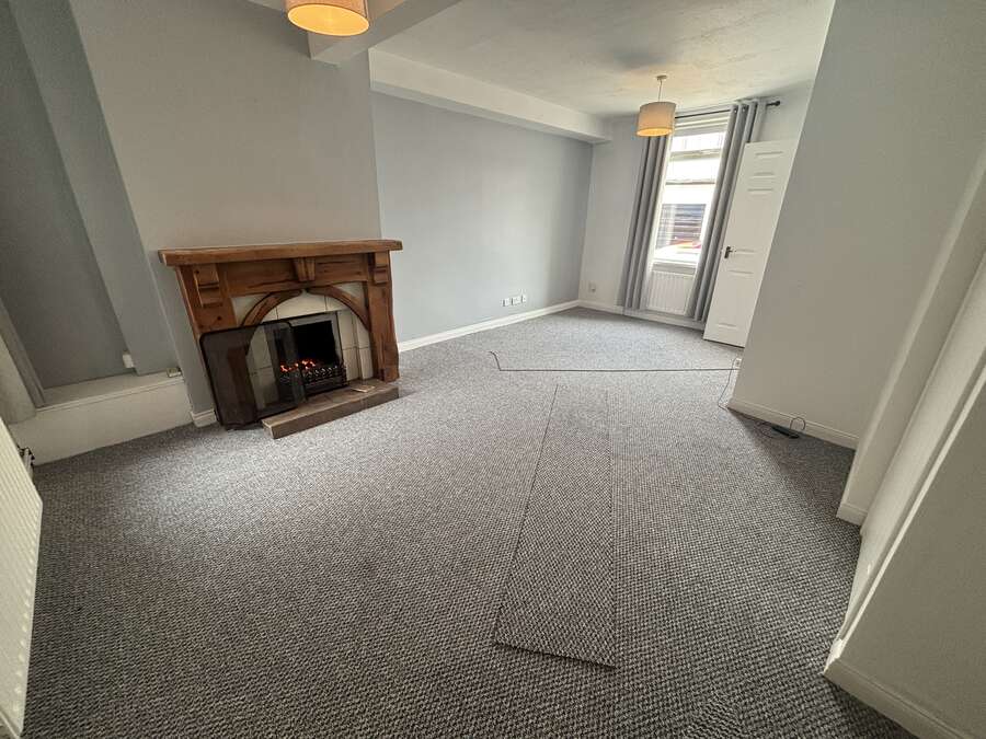 3 Gloucester Avenue