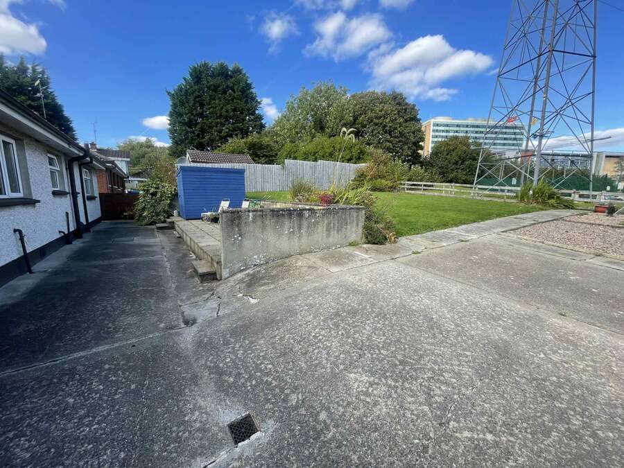 3 Glendon Park
