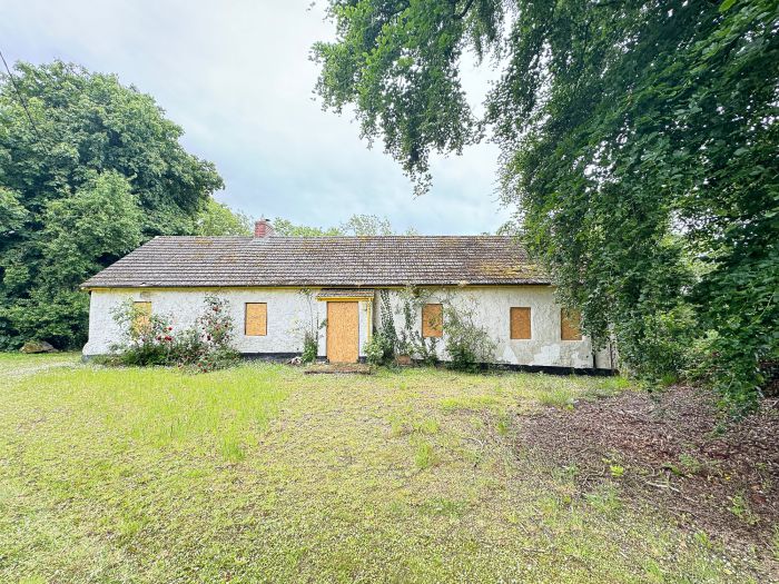 Rock Cottage, 70 Springhill Road
