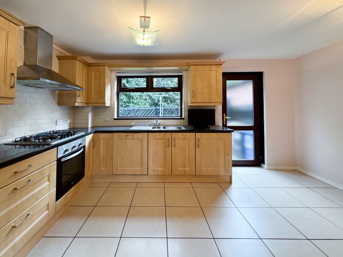 34 Sandy Grove