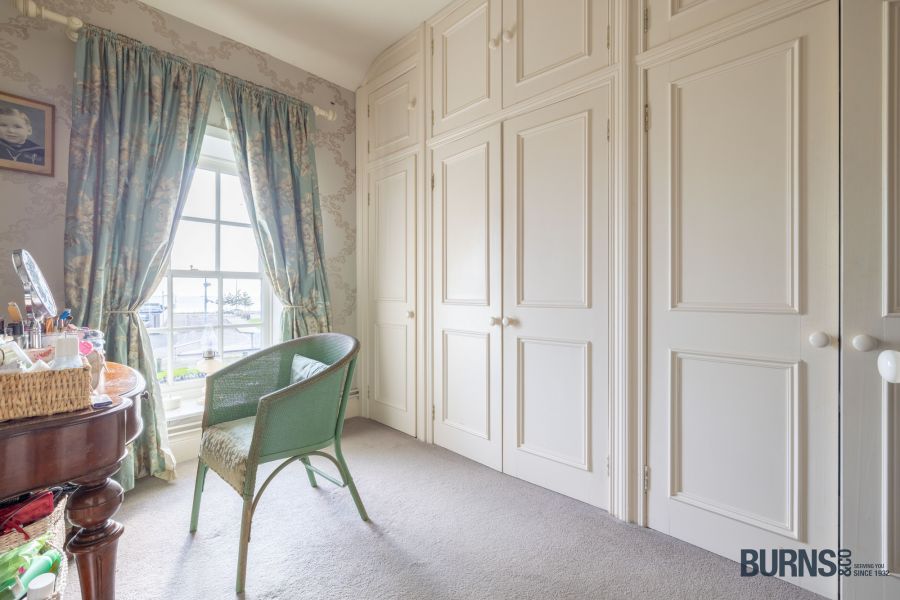 BALLYRONAN HOUSE , 133 Shore Road