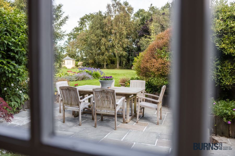 BALLYRONAN HOUSE , 133 Shore Road