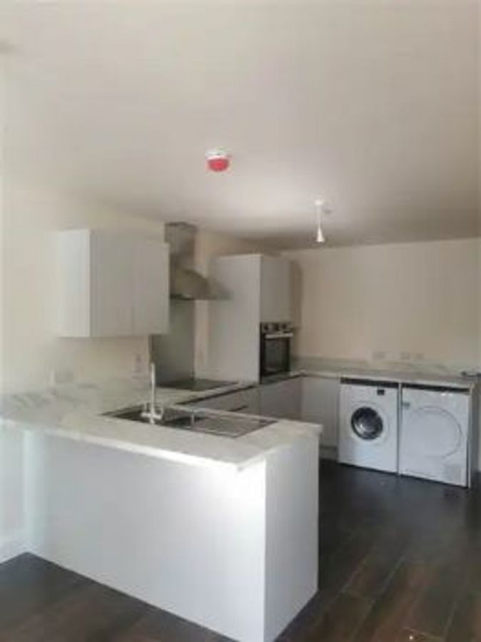 Flat 10, 24 Market Street