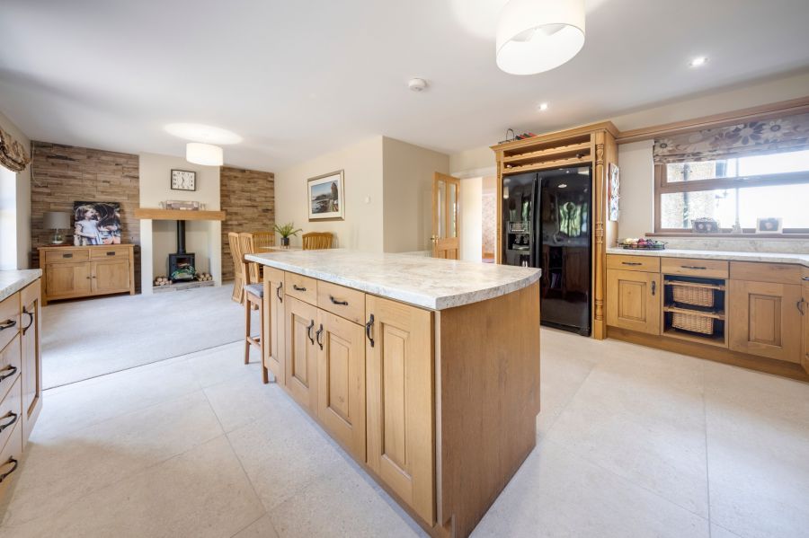 21b Moneyhaw Road