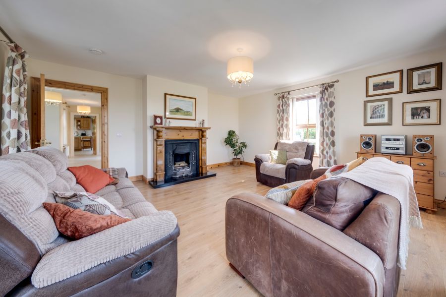 21b Moneyhaw Road