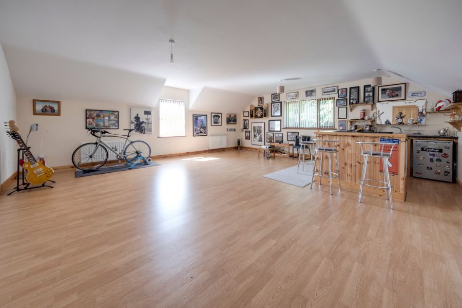 21b Moneyhaw Road