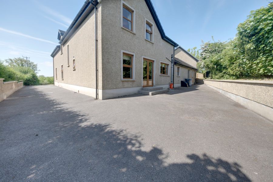 21b Moneyhaw Road