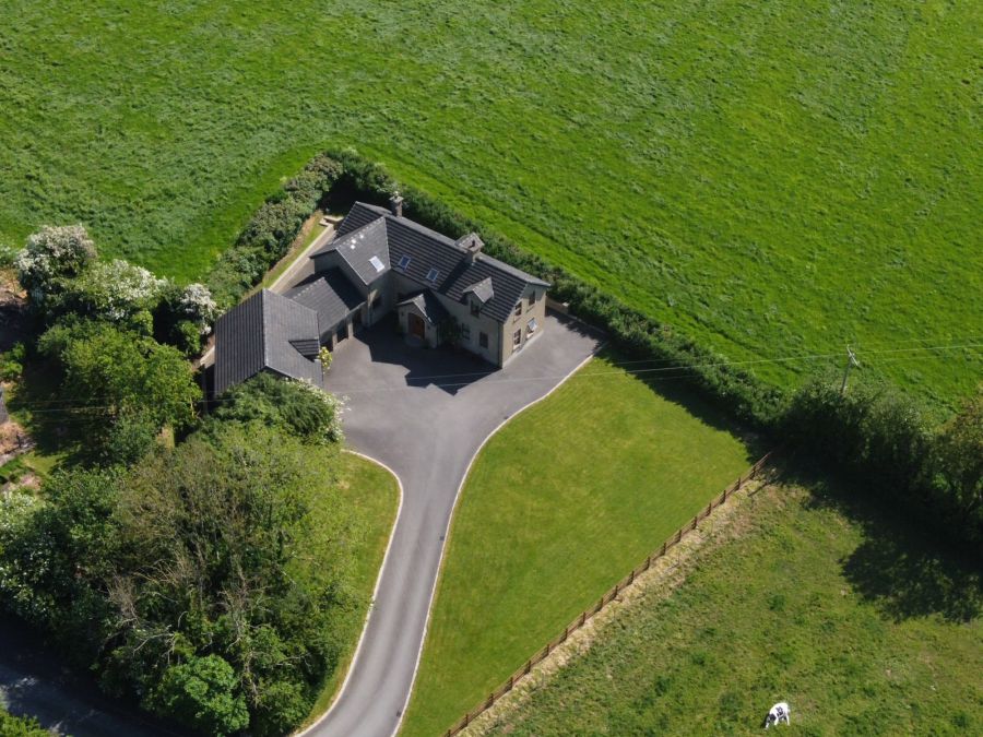 21b Moneyhaw Road