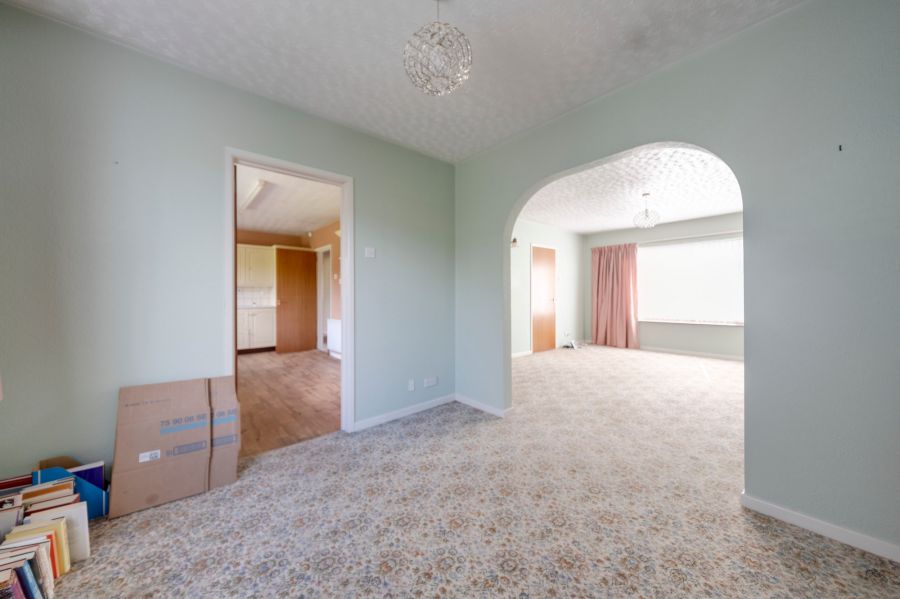12 Fairlea Heights